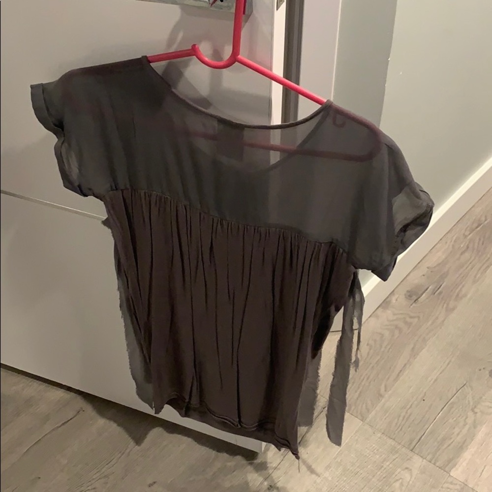 Alpha sheer top - Picture 4 of 4